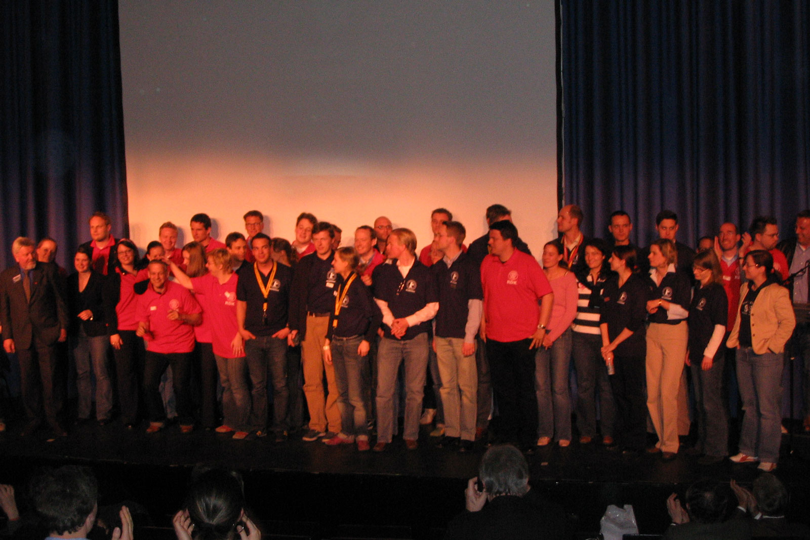 Rotaract.de_Geschichte-2004